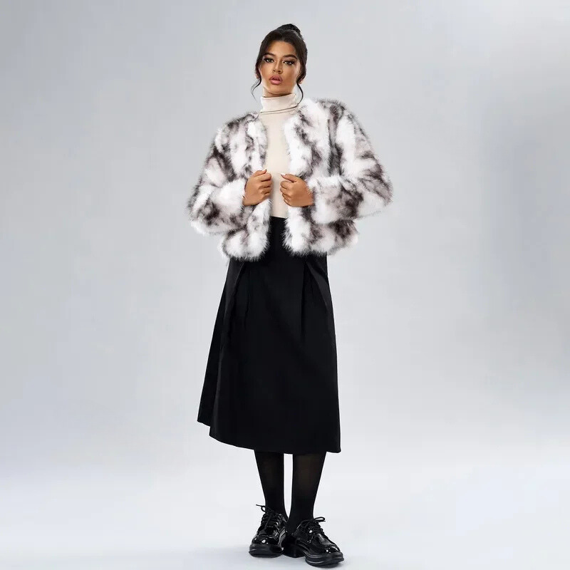 Donna Fur Coat - Luxurious Faux Fur Elegance for Ultimate Winter Warmth